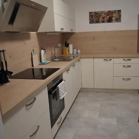 Apartman Matej דירה *